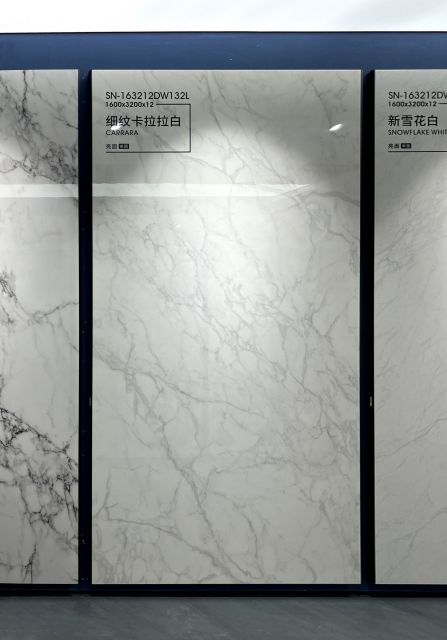 Fine Vein Carrara White