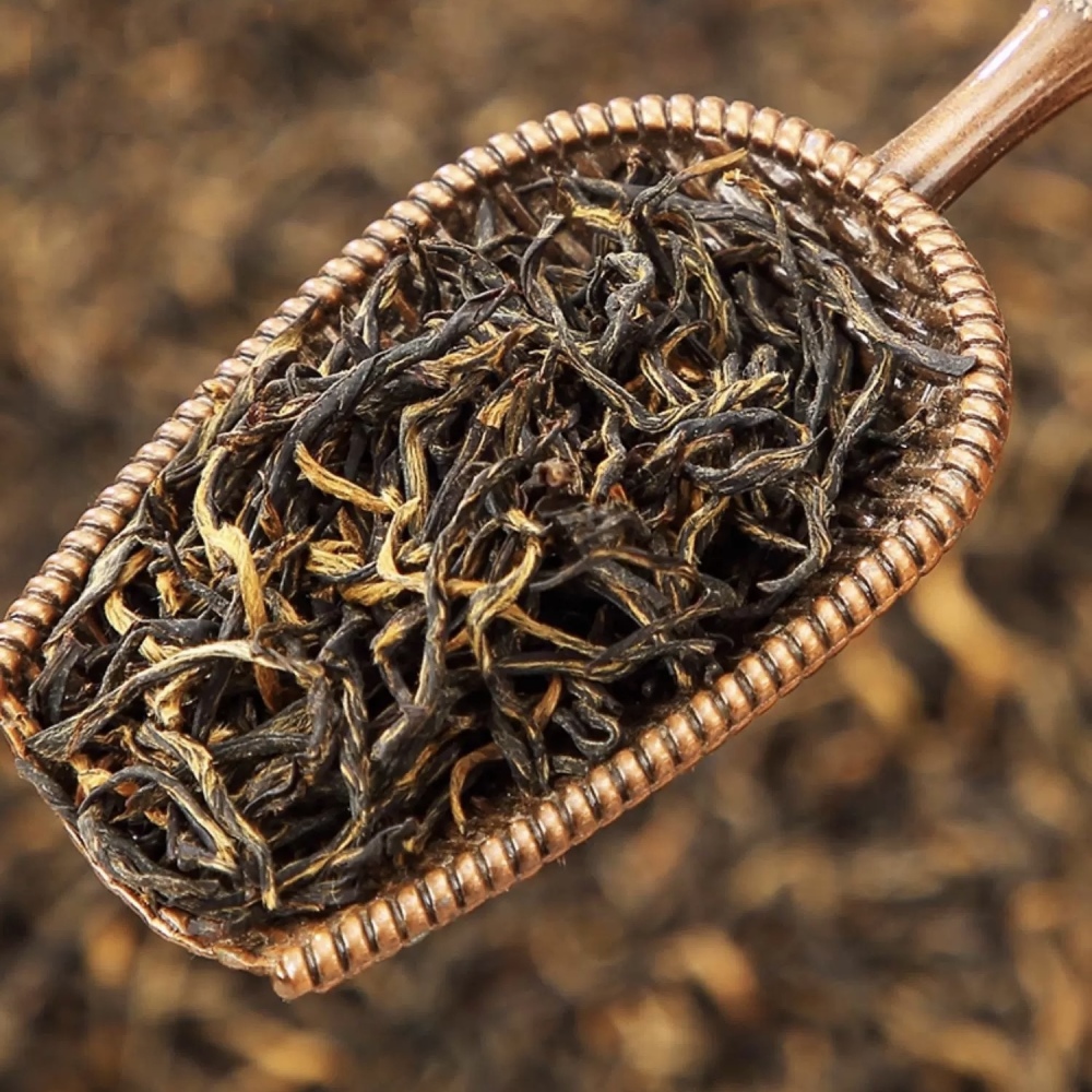 Authentic Jinjunmei Tea Gift Box - Premium Bud Black Tea from Wuyi Tongmuguan