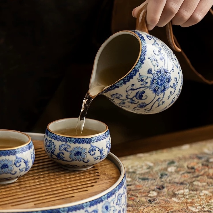 Light Luxury Ru Kiln Blue and White Kung Fu Tea Set - Premium Teapot and Teacup Collection