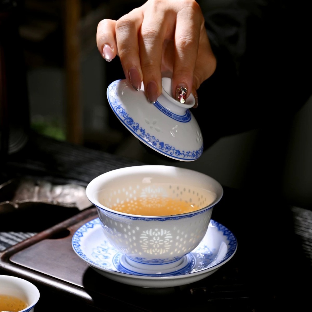 Jingdezhen Linglong Porcelain Three-Piece Gaiwan Set - Premium Kung Fu Tea Essentials