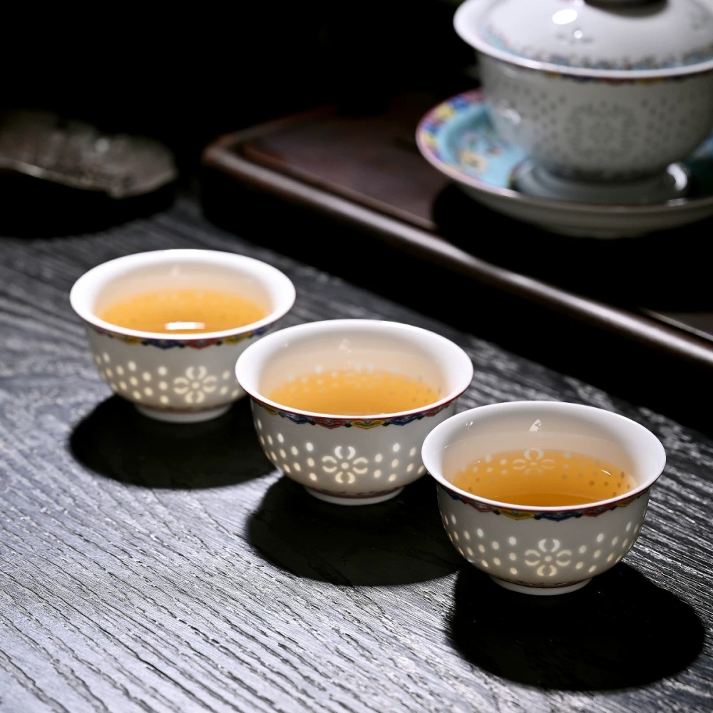 Jingdezhen Linglong Porcelain Three-Piece Gaiwan Set - Premium Kung Fu Tea Essentials