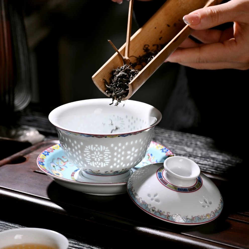 Jingdezhen Linglong Porcelain Three-Piece Gaiwan Set - Premium Kung Fu Tea Essentials
