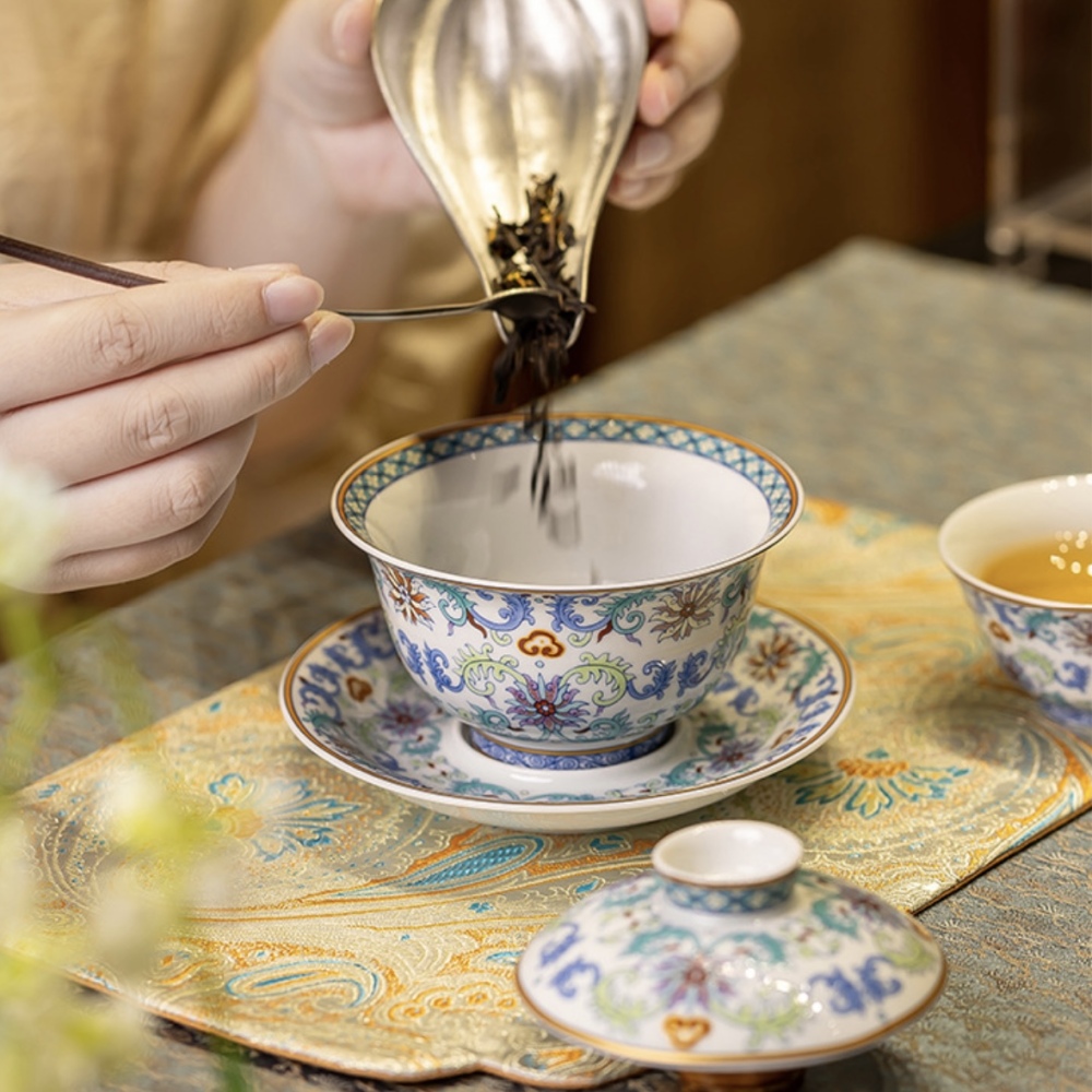 Enamel Painted Baoxiang Flower 15-Piece Tea Set Gift Box - Luxury Kung Fu Tea Collection