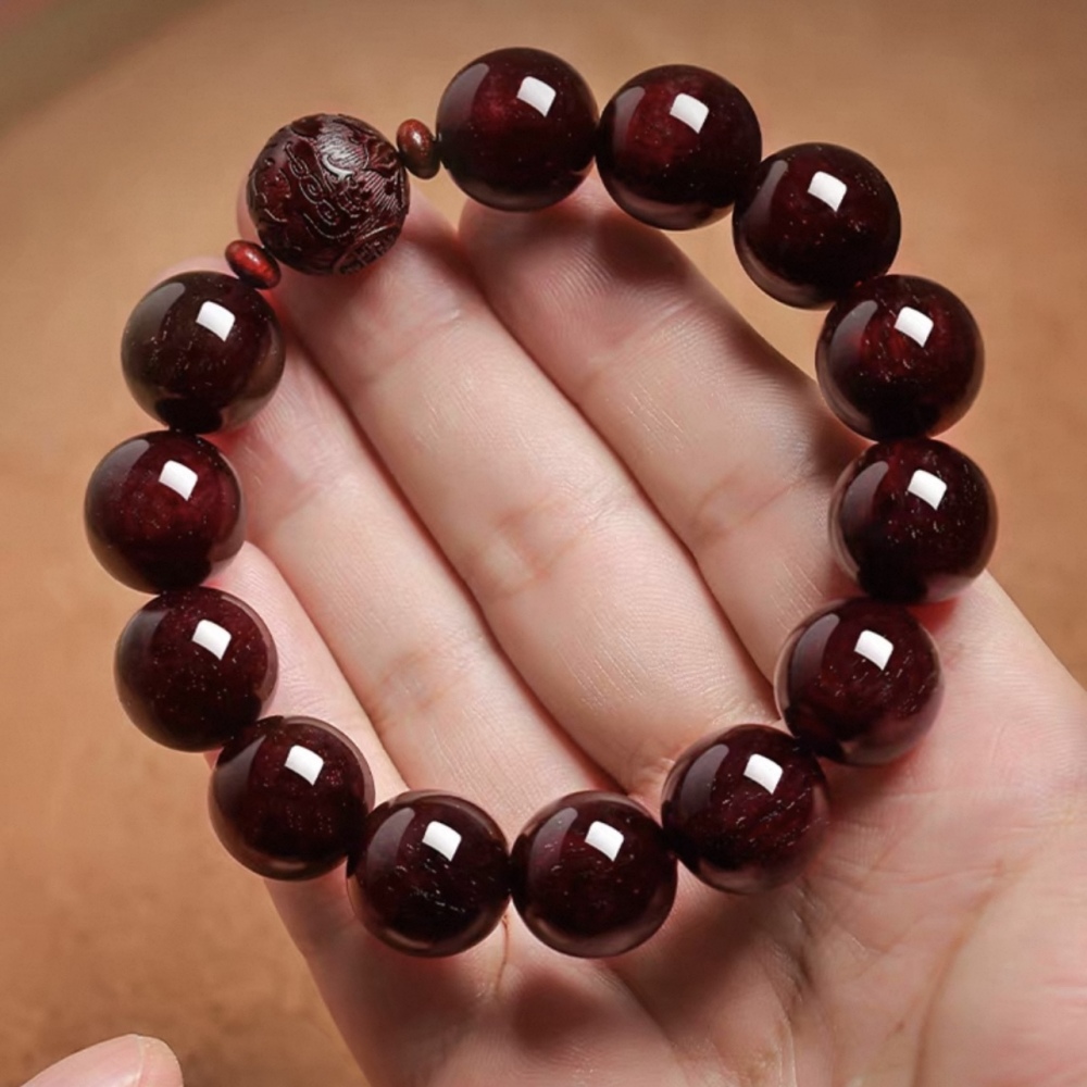 Natural Golden Vein Red Sandalwood Mala Bracelet