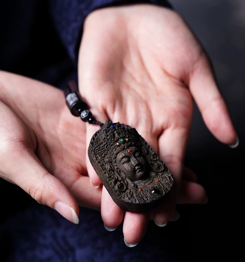 Agarwood Guanyin Pendant - Peace-Blessing Buddha Amulet