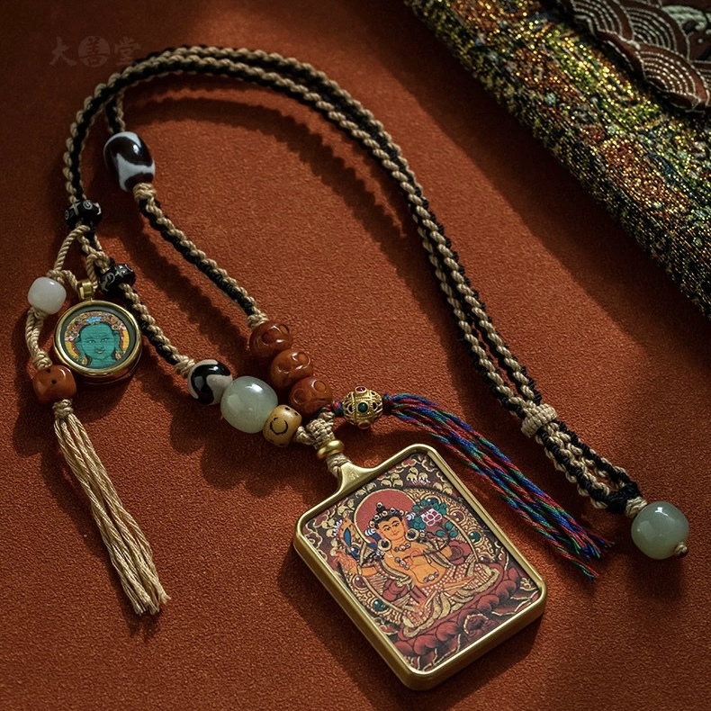 Tibet Hand-Painted Mahasthamaprapta Thangka Pendant (Supreme Lord of Great Power)