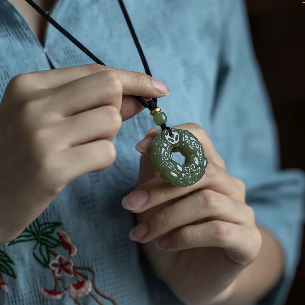 Natural Hetian Jade Double-Sided Pixiu Peace Buckle Pendant for Men