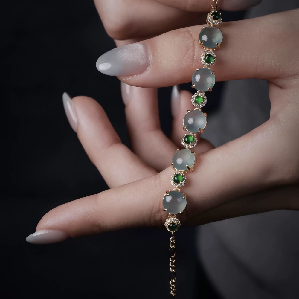 New Chinese-Style Natural Jadeite Bracelet - High-Transparency Ice Type Blue Jadeite Beaded Strand