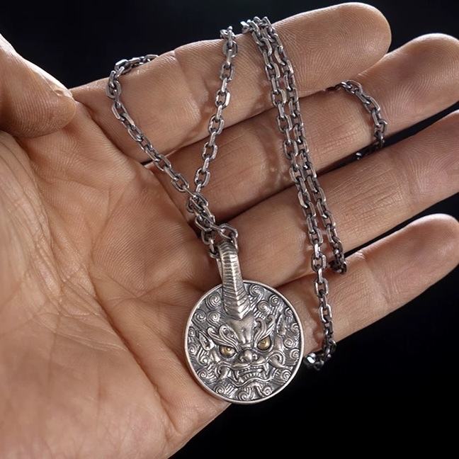 Retro Chinese-Style Silver Pixiu Necklace Pendant