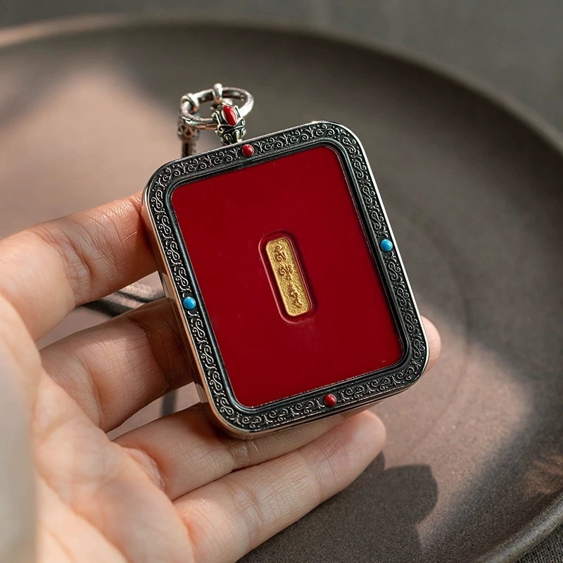Cinnabar Hand-Painted Vairocana Thangka Pendant