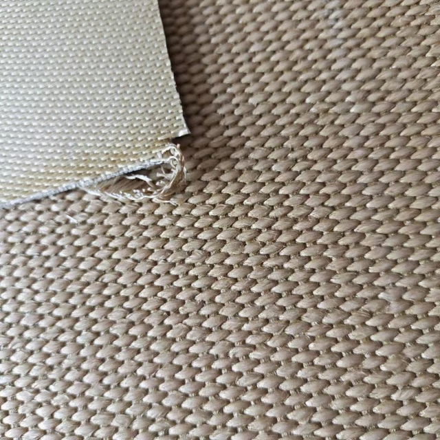 vermiculite coated silica fabrics
