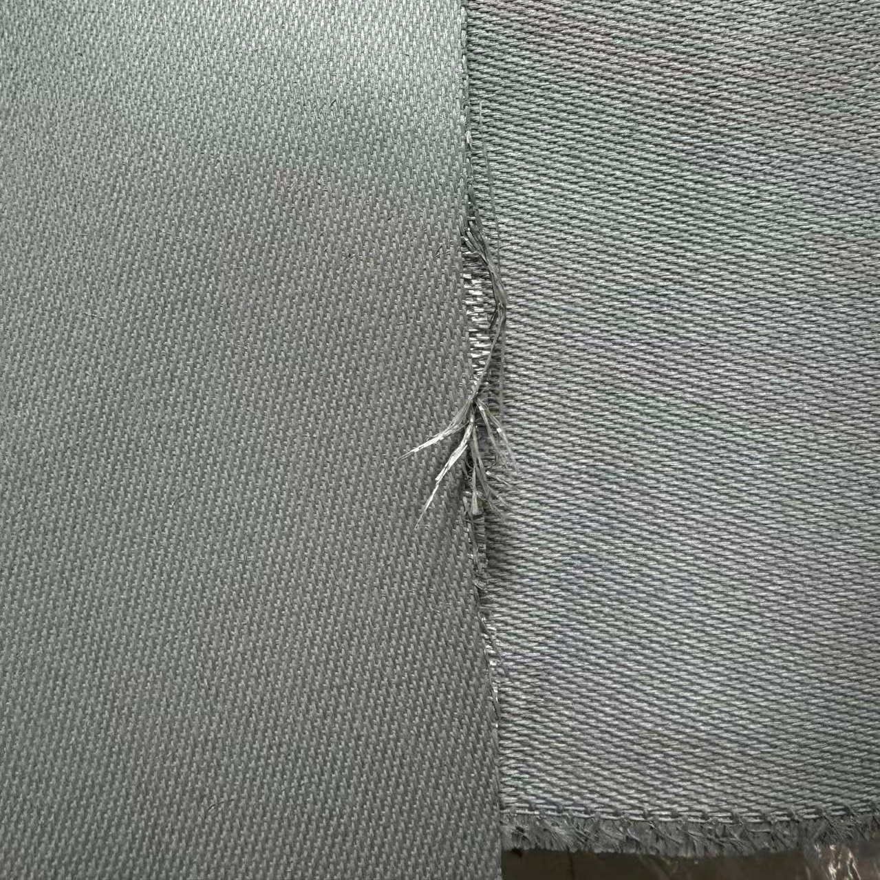 silver grey pu coated fiberglass cloth with wire inserts