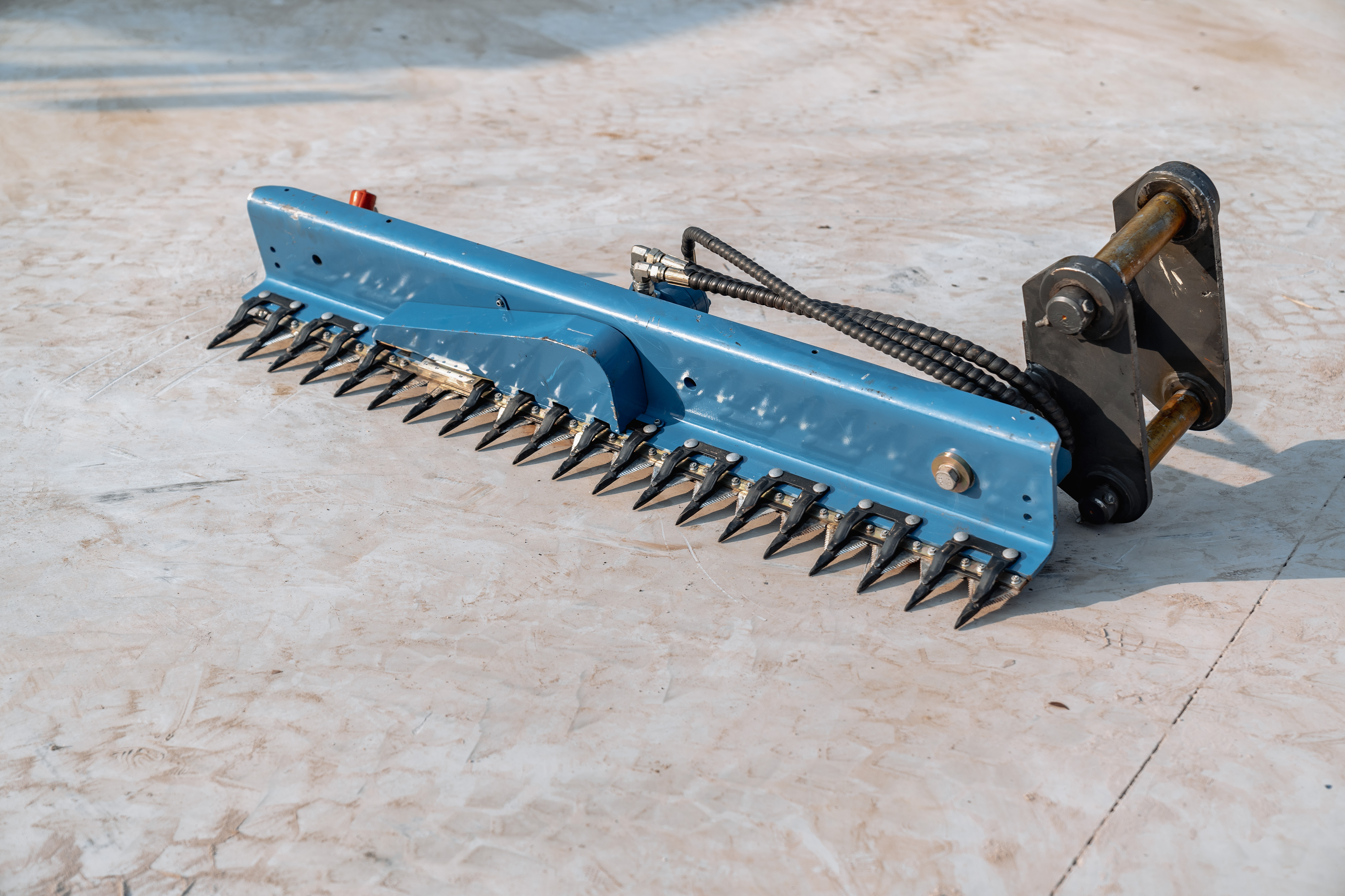 Scissor-type hedge trimmer【HX270】