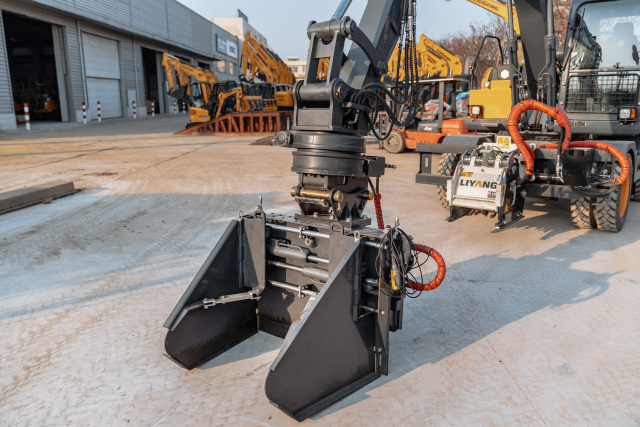 Paver