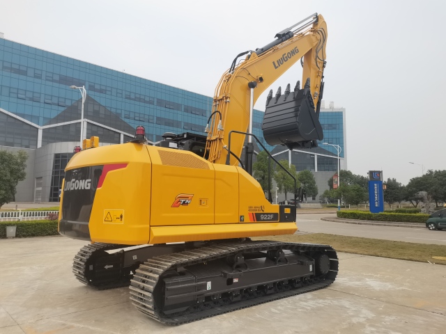 922F
