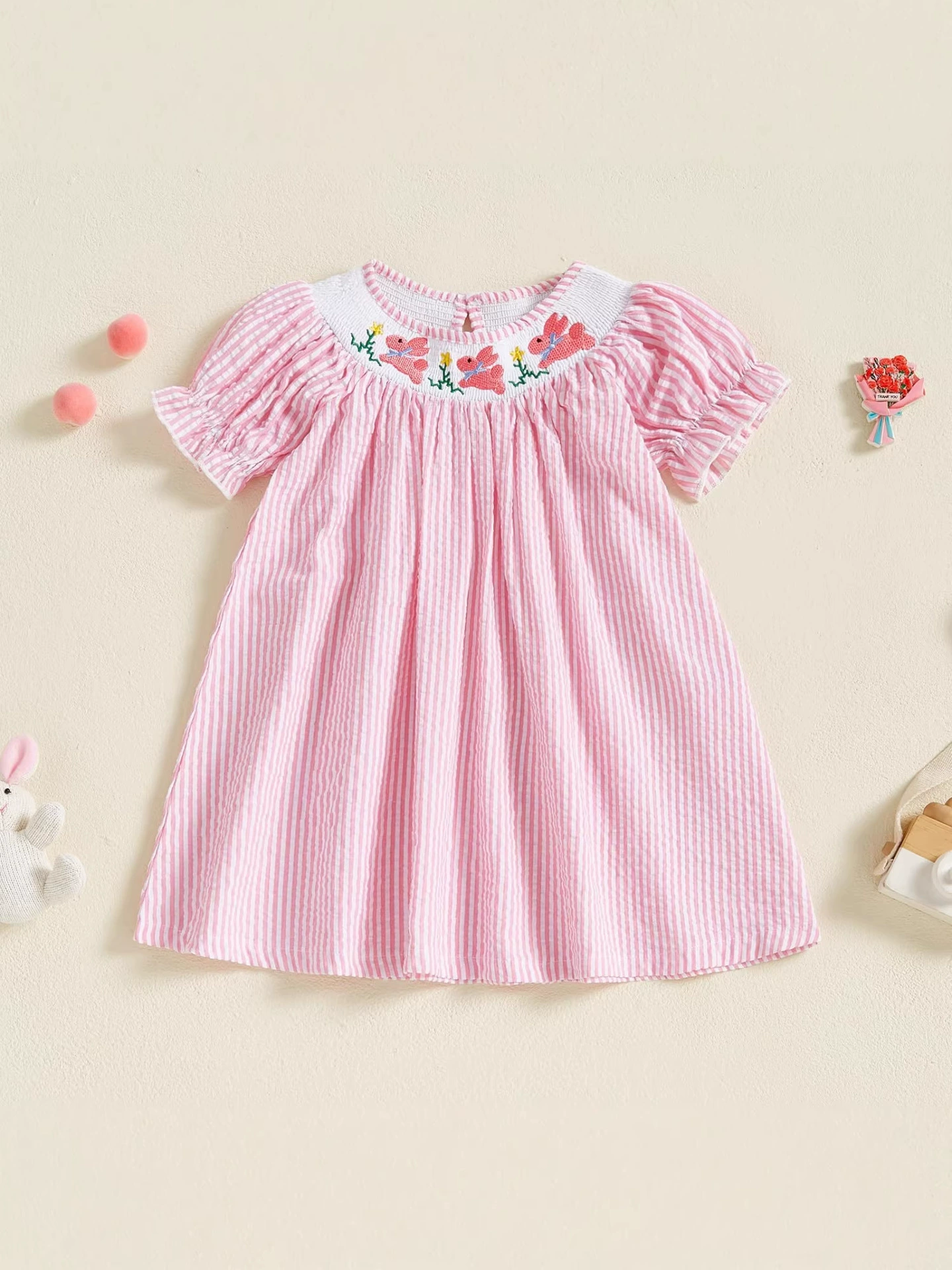 Kids girls short sleeve crew neck smocking embroidery dress
