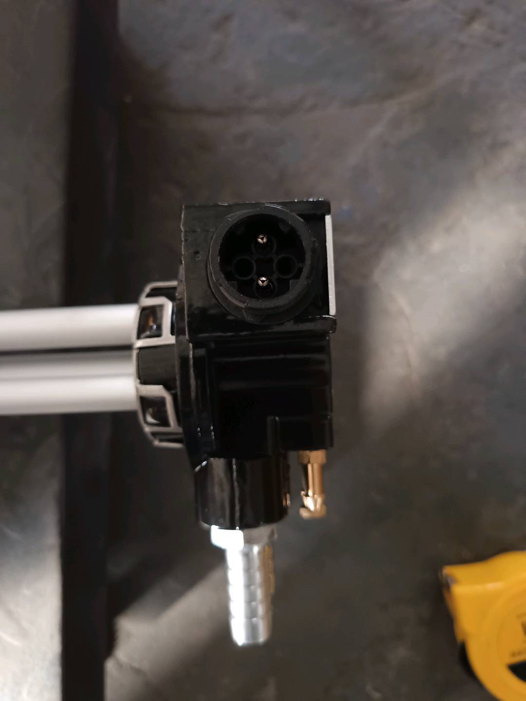 Oil Quantity Sensor