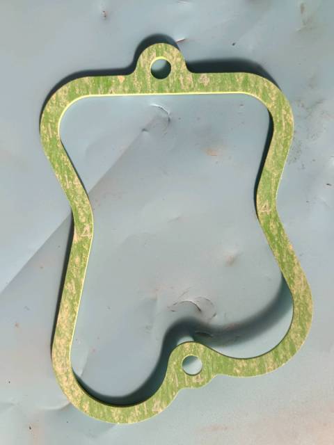 Valve cover gasket 371