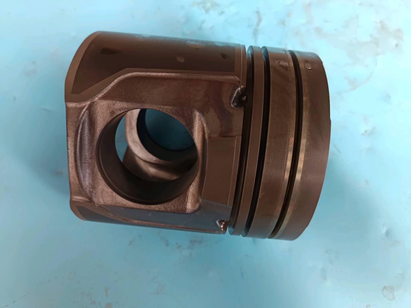 piston
