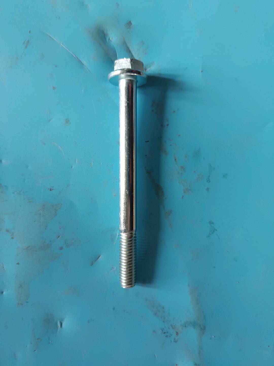 hexagon flange bolt