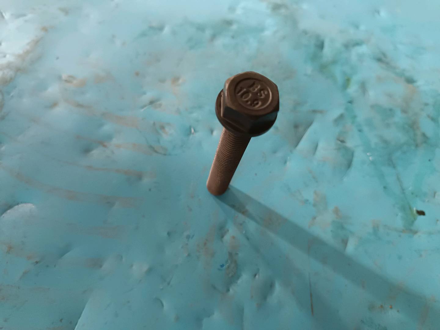 hexagon flange bolt