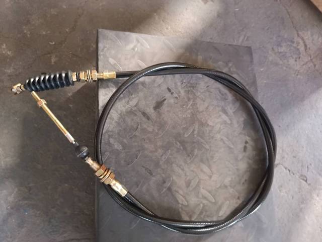 Throttle pull cable assembly