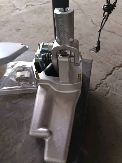 Manipulator assembly