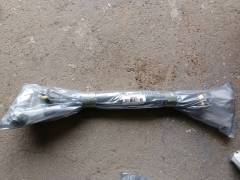 Two-bridge steering straight tie rod assembly