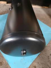 Air storage cylinder assembly