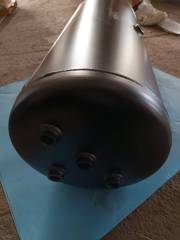Air storage cylinder assembly
