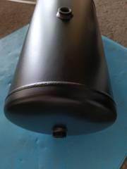 Air storage cylinder assembly