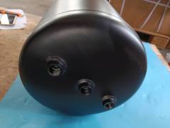 Air storage cylinder assembly