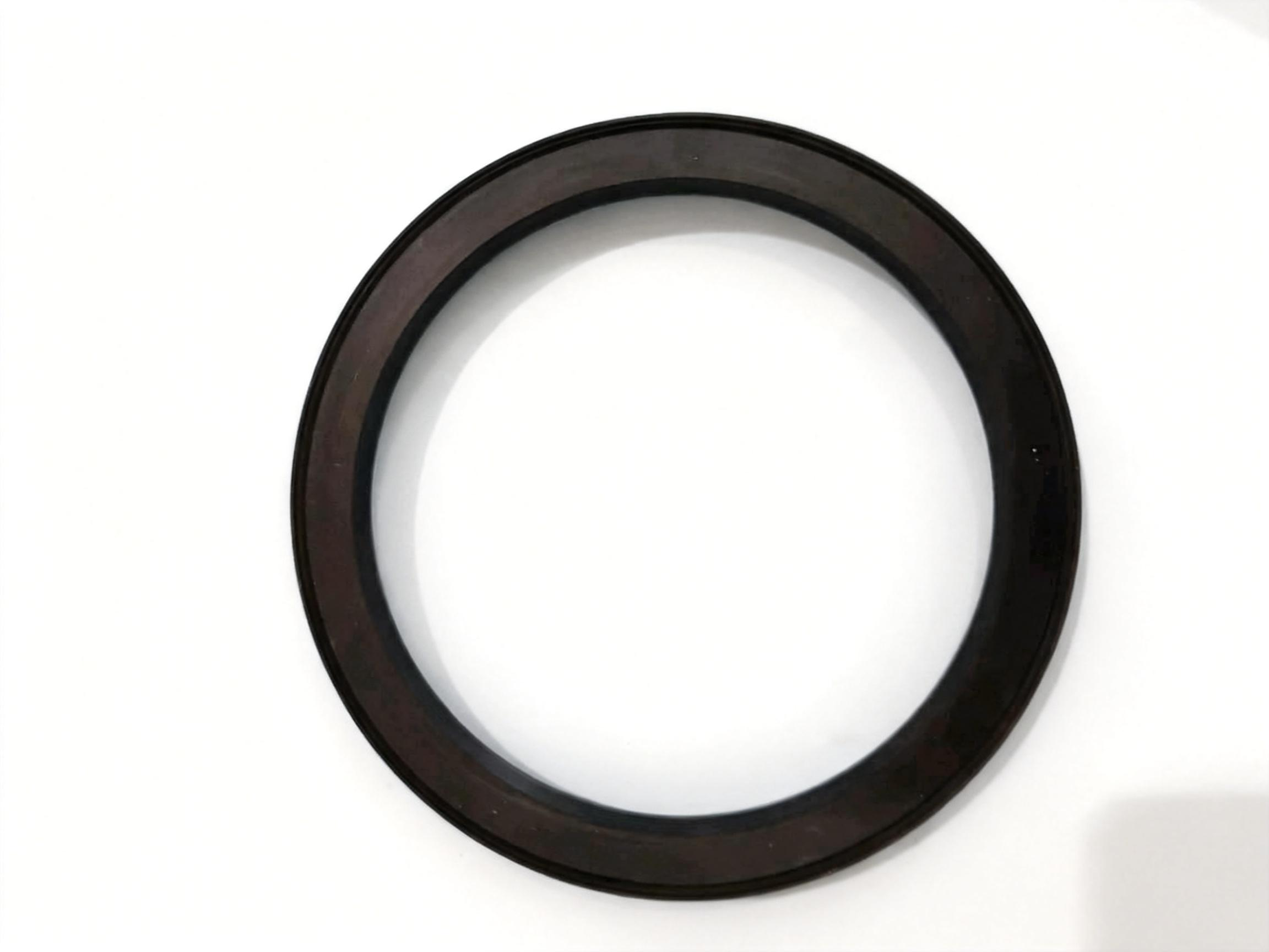 rear oil seal