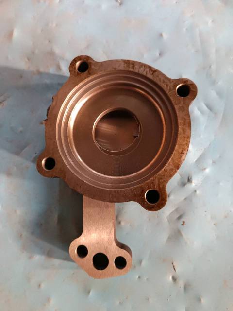 Cardioid rotor oil pump assembly