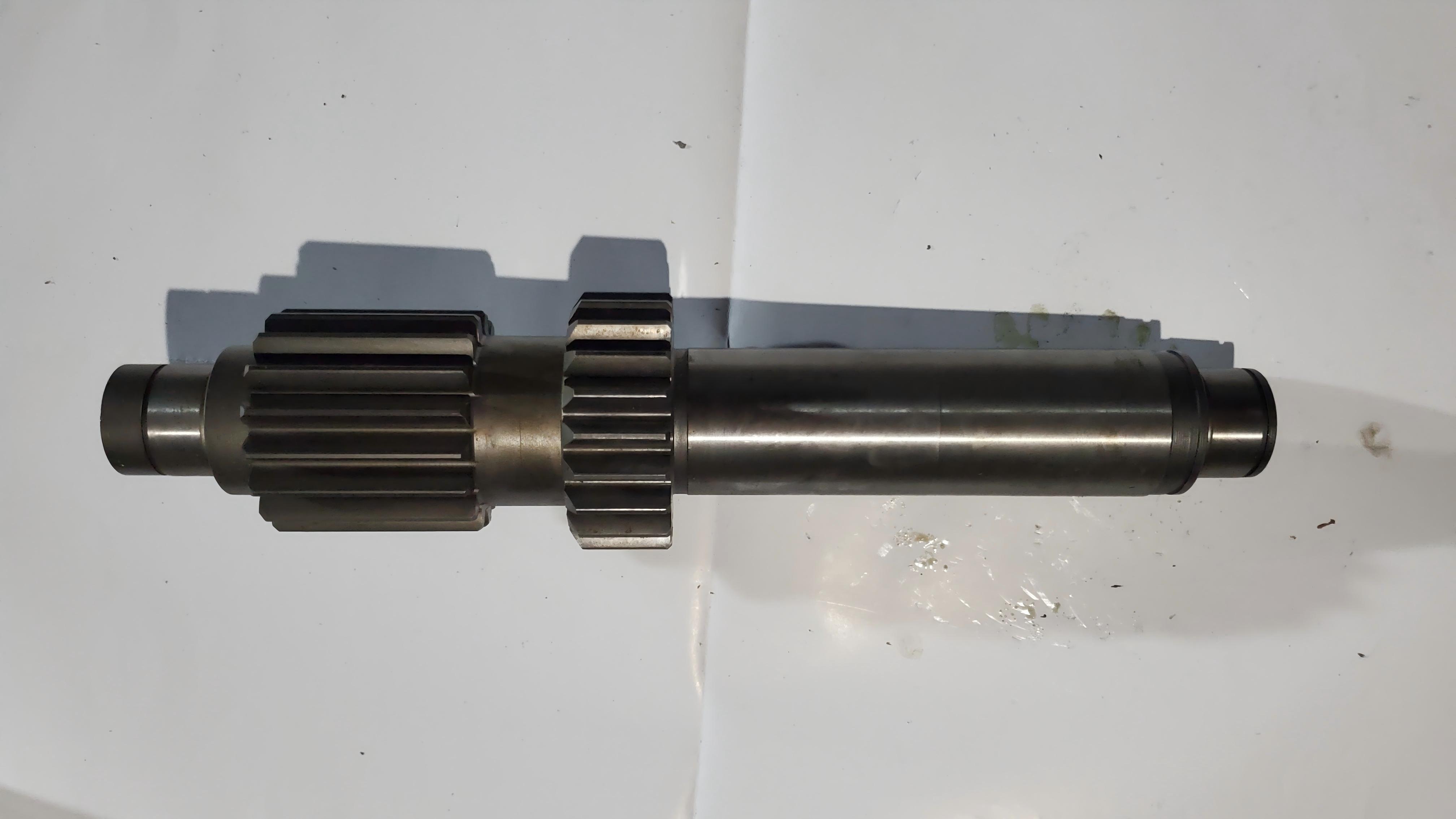 Secondary axle (right)