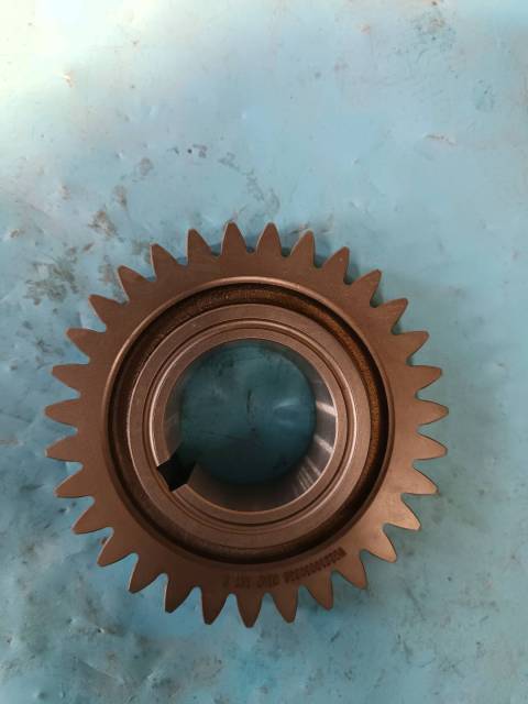 Secondary shaft fourth gear mechanism