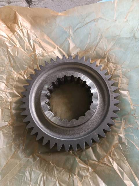 Main shaft four-speed gear
