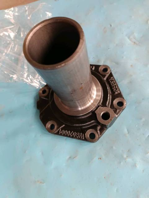 Input shaft end cover assembly