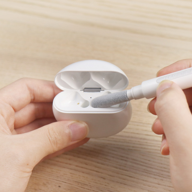 Multifunctional Cleaning Pencil