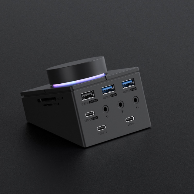 USB C Hub with Knob Shortcut Buttons