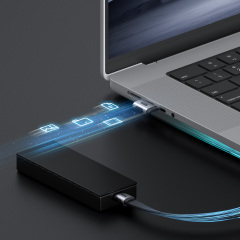 Side 90 Degree USB4 Cable