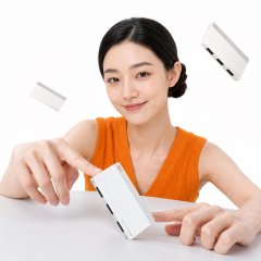 Ultra Slim USB C Hub