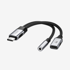 USB-C to 3.5mm jack Adapter