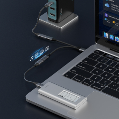 USB-C Splitter