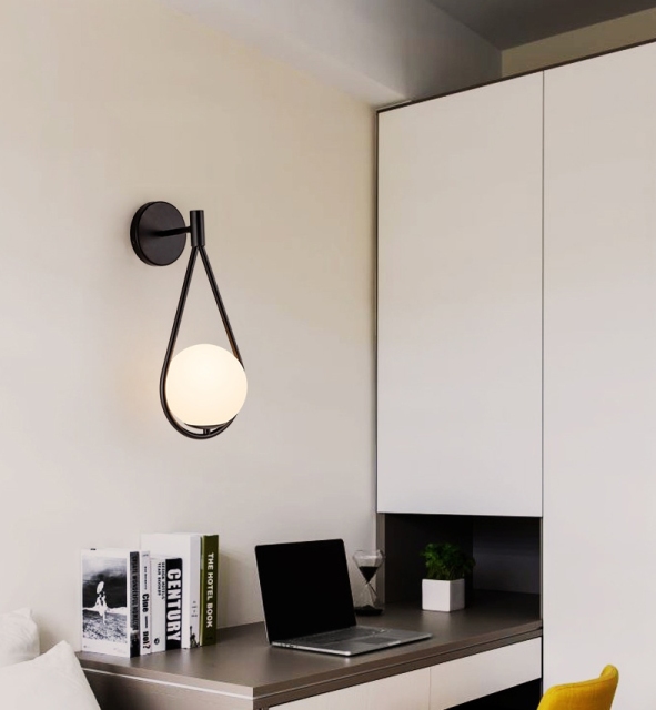 Modern  Metal Brass E27 Single Globe Indoor Lighting Hotel Interior Bedroom LED Wall Lamp