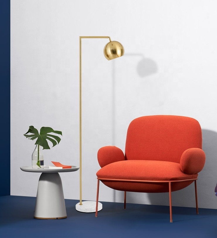 Modern New Design Golden Metal Shade Standing Floor Lamp for Bedroom