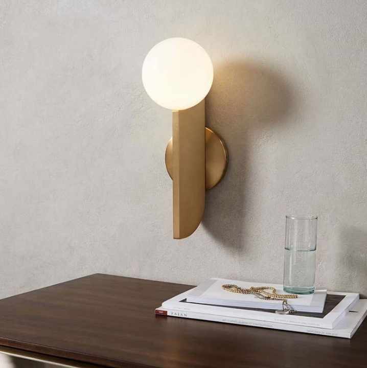 Decorative Gold Metal Brass Finish Modern Single Globe Indoor Hotel Interior Sconce Bedroom LED Wall Lamp