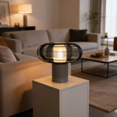 Nordic Designer Table Lamp Home Living Room Bedside Decorative Hotel Iron Glass Table Lamp for Bedroom