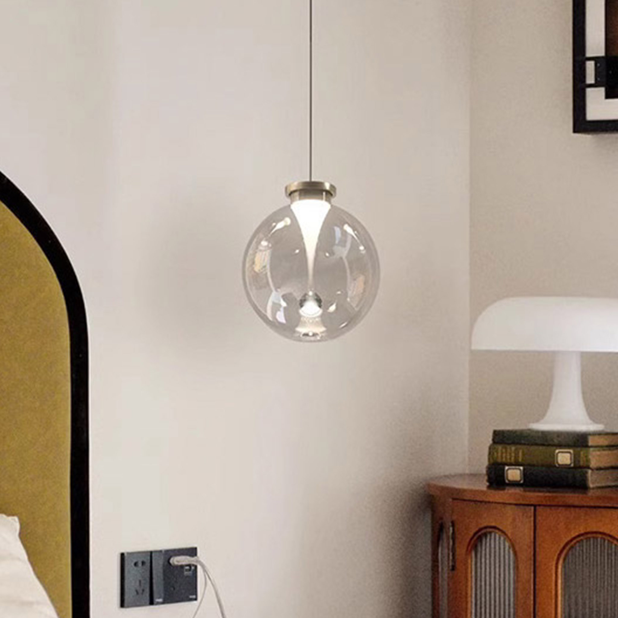 Nordic Modern Minimalist Bedroom Bedside Creative Raindrop Restaurant Bar Counter Glass Ball Iron LED Pendant Light