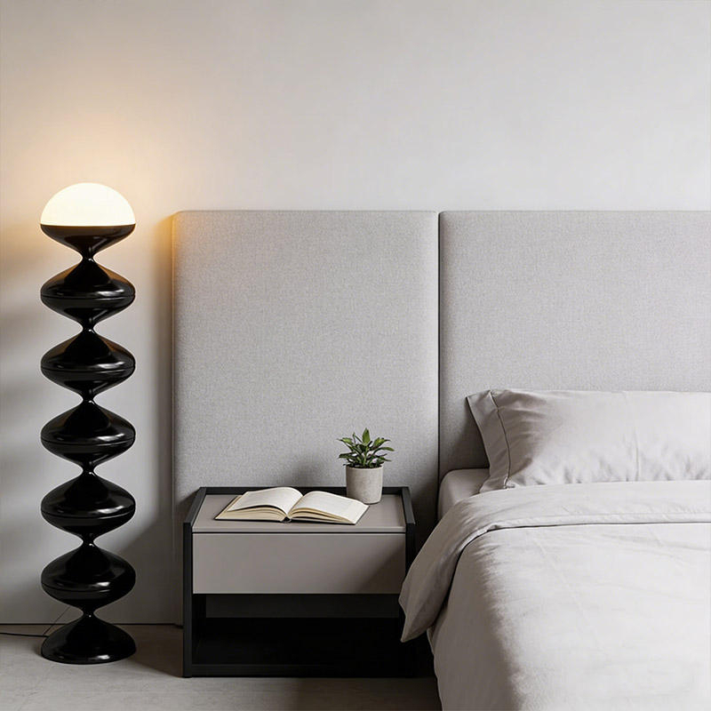 Modern Minimalist Medieval Art Floor Lamp Bauhaus Flat Ball Painting Design Vertical Standing Floor Lamp